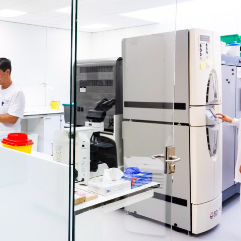 Laboratorio clínico de Hospital de Barcelona